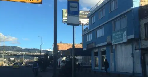 PARADERO SITP ESTACION AVENIDA 68  419A04